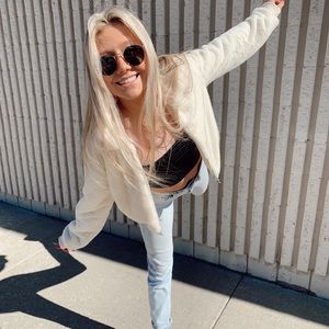 Meet your Posher, Audrey